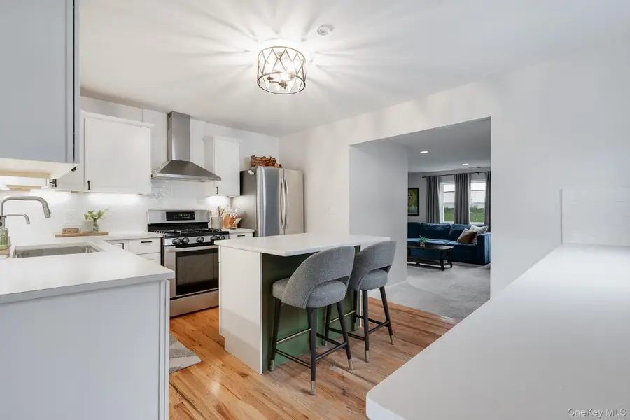 29 Wedgewood Road, Fishkill, NY 12524 - Image #2