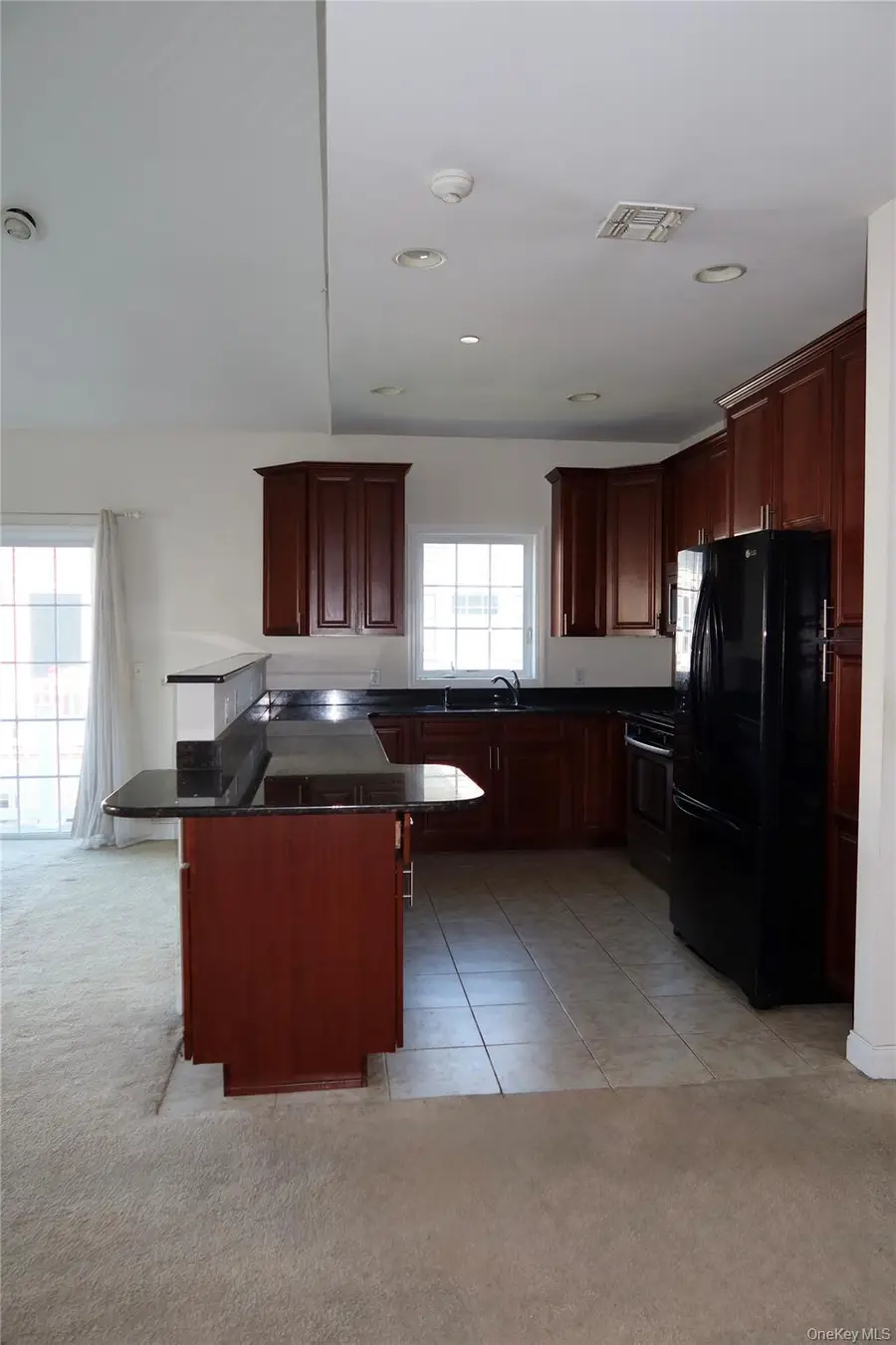 116 Kenneth Court #116, Amityville, NY 11701 - Image #3
