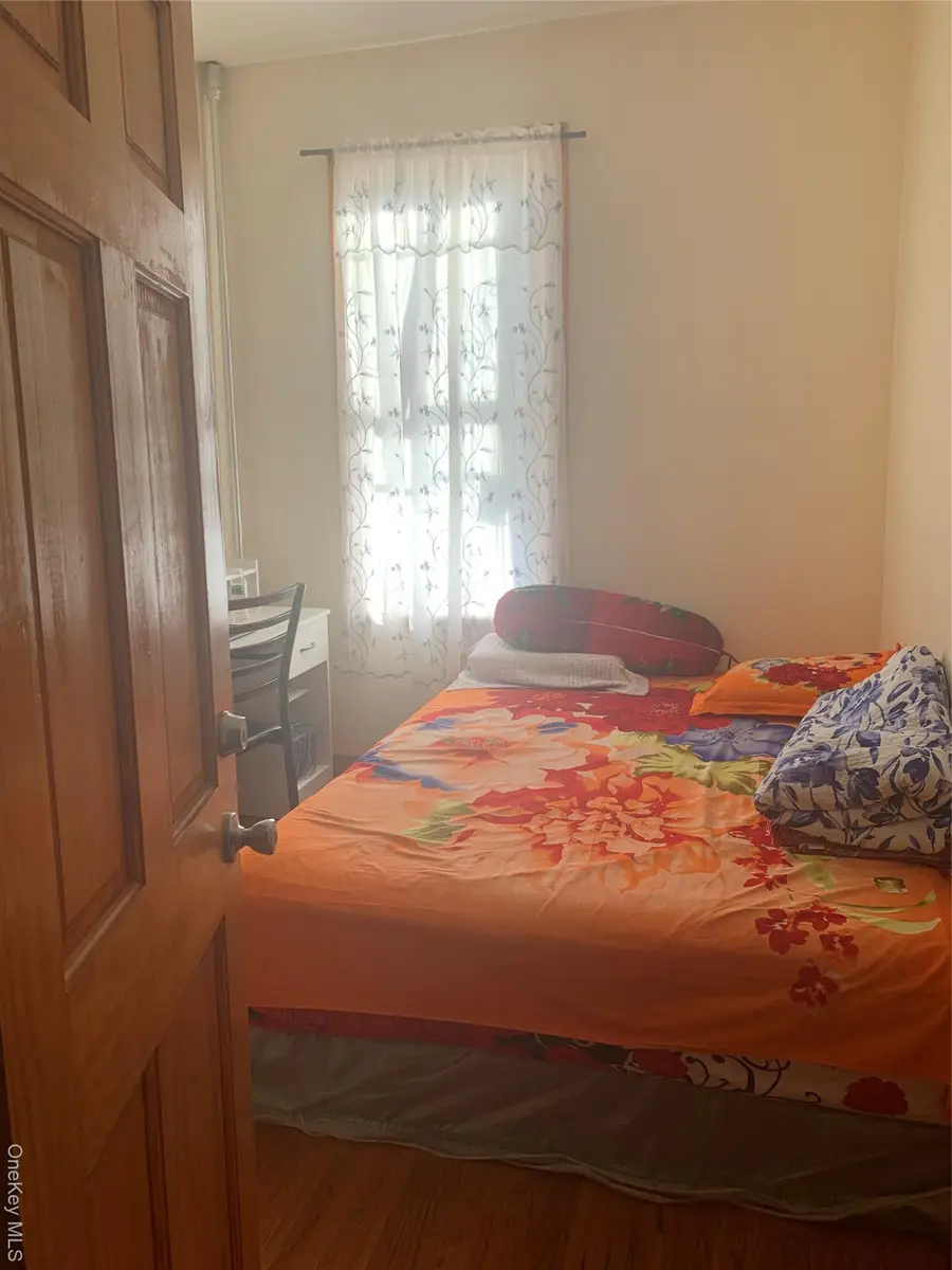 18 Kane Place, Brooklyn, NY 11233 - Image #3