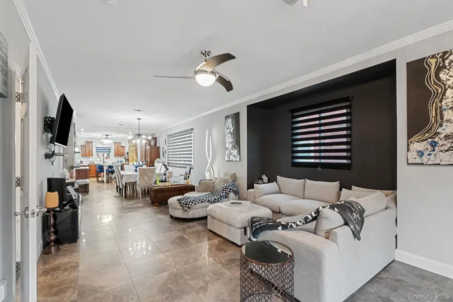 386 Page Avenue, Staten Island, NY 10307 - Image #3