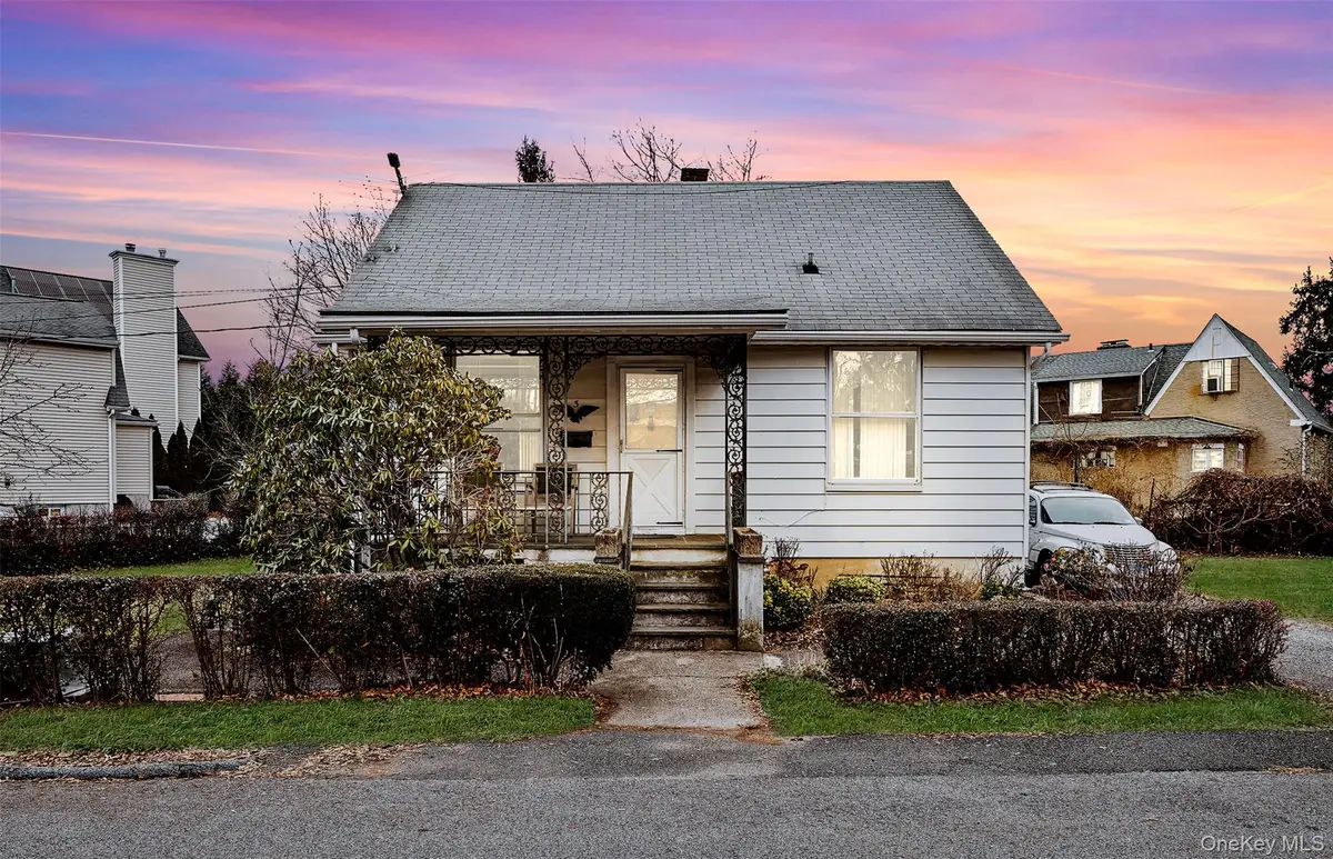 3 Clinton Avenue, Pleasantville, NY 10570 - Image #1