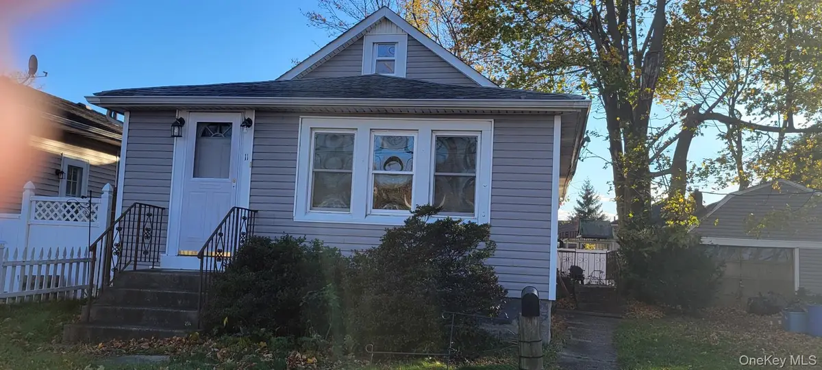 11 45th Street, Lindenhurst, NY 11757 - Image #1
