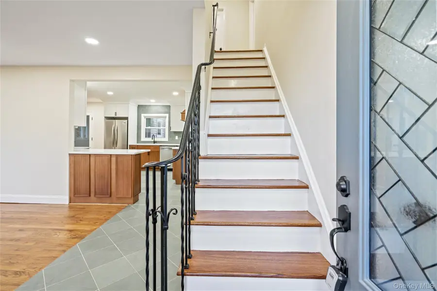 434 W Main Street, Huntington, NY 11743 - Image #3