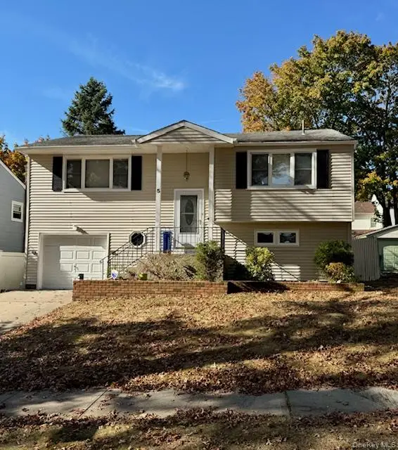 5 Vilno, Huntington Station, NY 11746 - Image #1