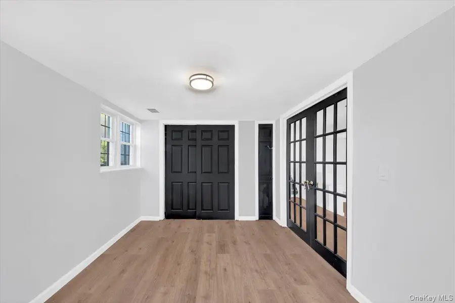 335 Lewis Avenue, Yorktown Heights, NY 10598 - Image #2