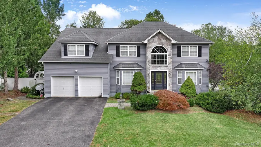 1010 Pine View, New Windsor, NY 12553 - Image #2