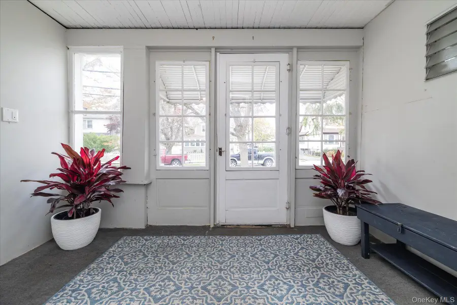 108 Earle Avenue, Lynbrook, NY 11563 - Image #3