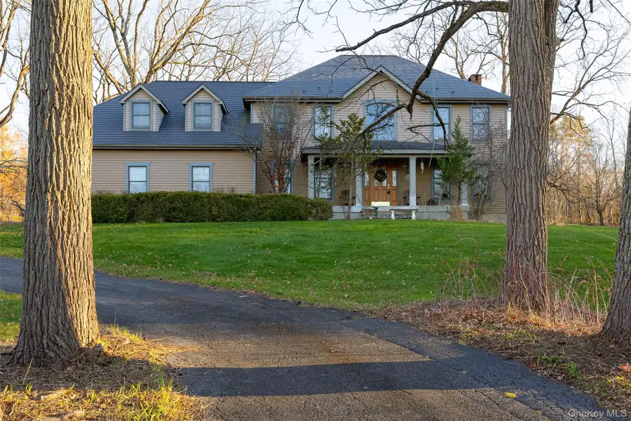 3 Macy Court, Hopewell Junction, NY 12533 - Image #2