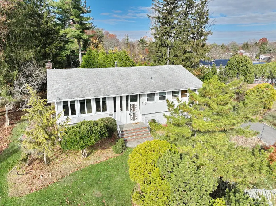 32 Berry Court, Tappan, NY 10983 - Image #3