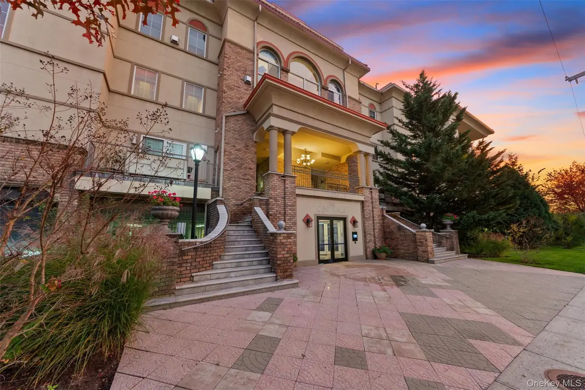 257 Central Avenue #1H, White Plains, NY 10606 - Image #1