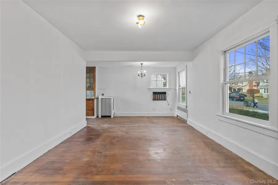 168 Longview Avenue, White Plains, NY 10605 - Image #2