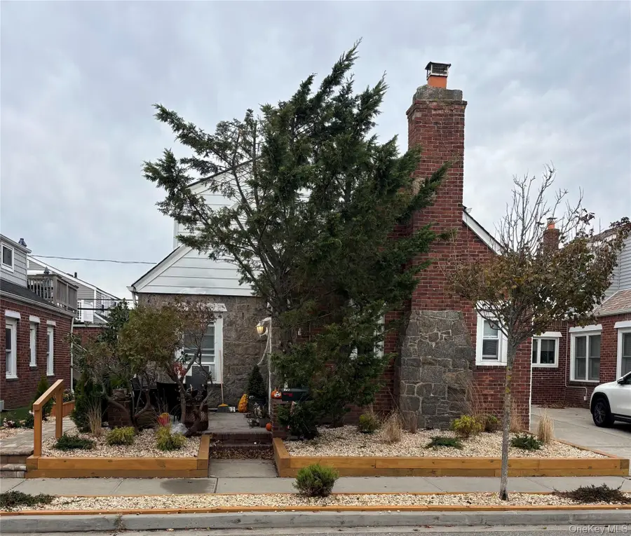 107 Pacific Boulevard, Long Beach, NY 11561 - Image #2