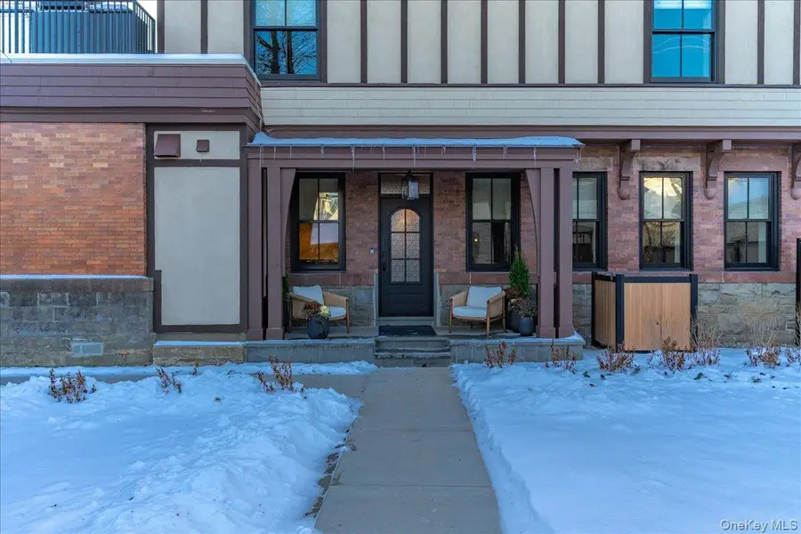 122 Regent Street #1, Saratoga Springs, NY 12866 - #3
