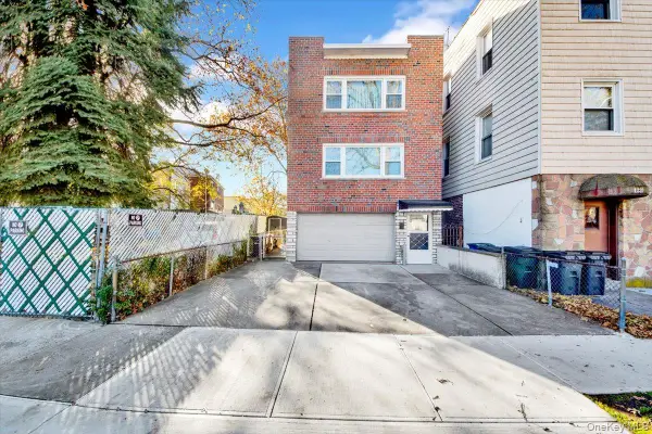 1235 Crosby Avenue, Bronx, NY 10461