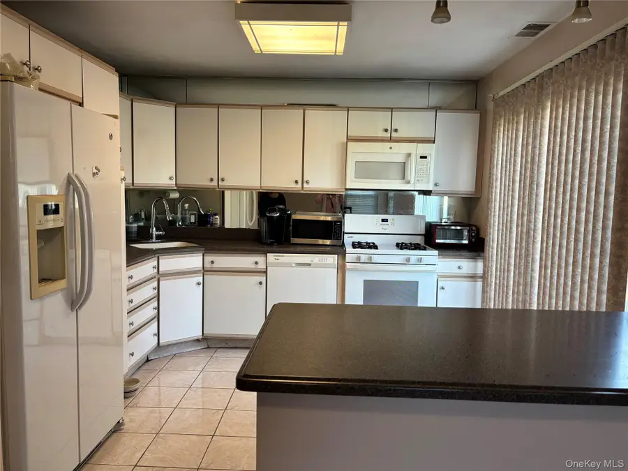 1503 Whispering Hills, Chester, NY 10918 - Image #3