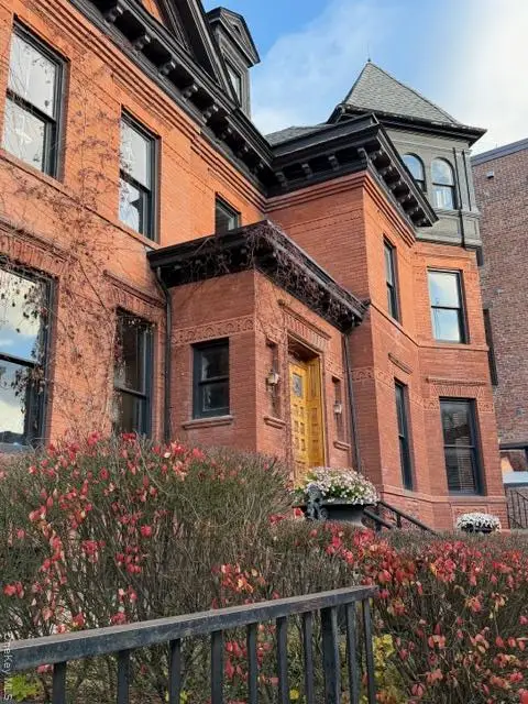 420 Warren, Hudson, NY 12534 - Image #2