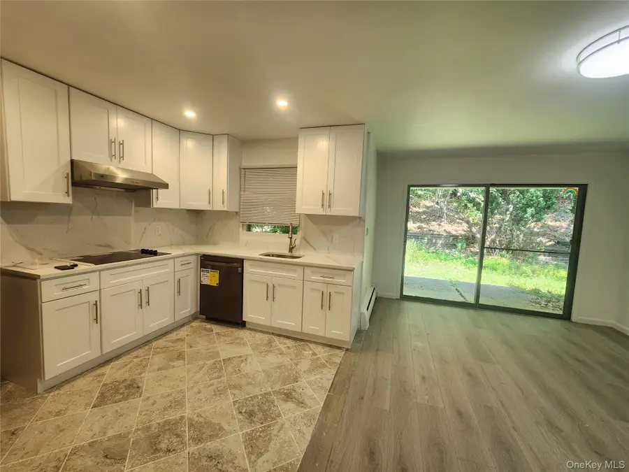 43 Seville Lane, Stony Brook, NY 11790 - Image #2