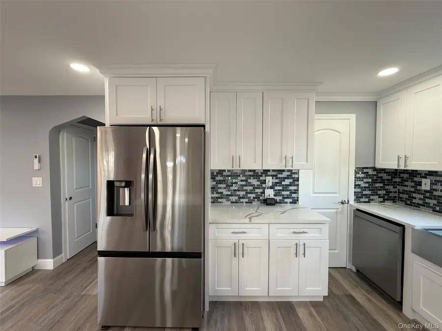 130-16 233rd, Rosedale, NY 11422 - Image #3