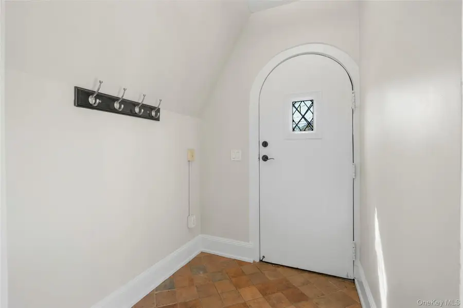 103 Locust Avenue, Scarsdale, NY 10583 - #3