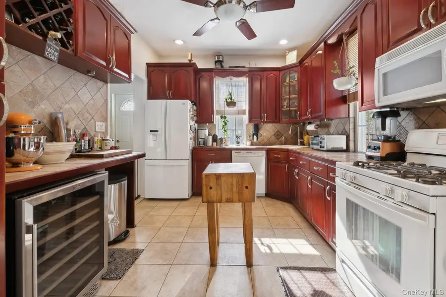 1541 Overing Street, Bronx, NY 10461 - Image #3