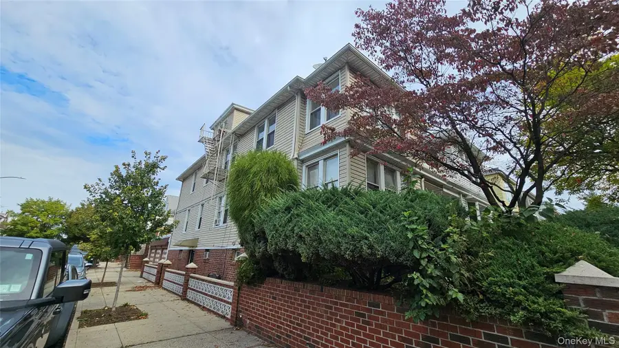 82-03 Myrtle Avenue, Glendale, NY 11385 - Image #2