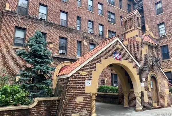 37-21 80th Street #6, Jackson Heights, NY 11372