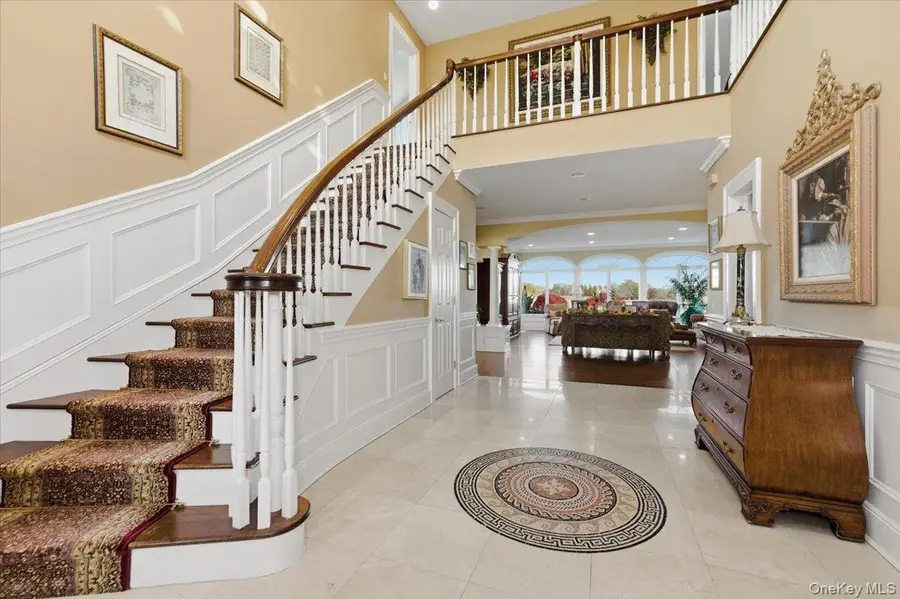 165 Peninsula Drive, Babylon, NY 11702 - Image #3