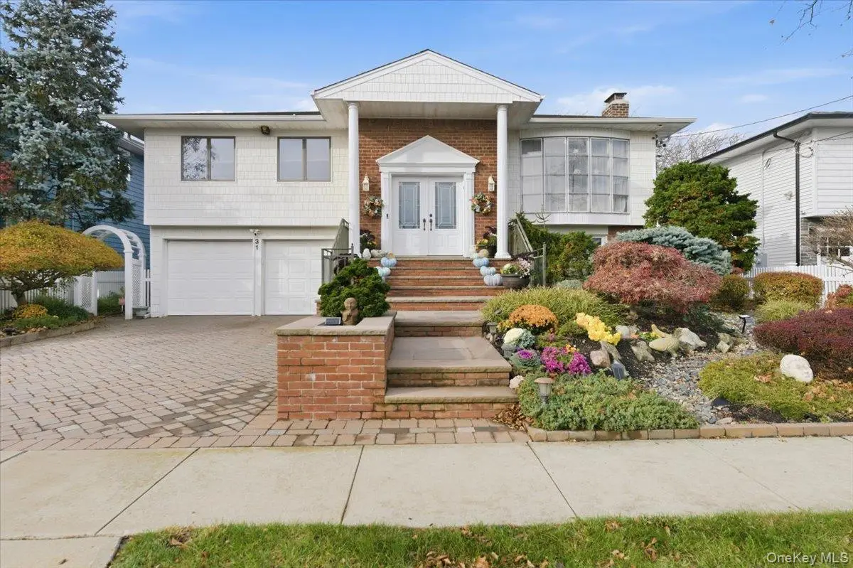 31 Regent Drive, Lido Beach, NY 11561 - Image #1