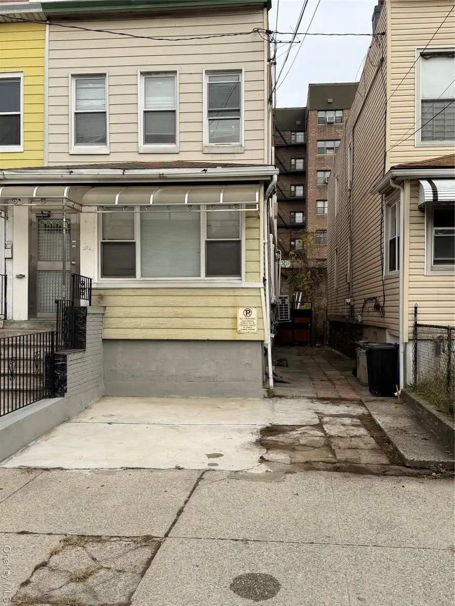 31-19 137 Street, Flushing, NY 11354 - Image #2