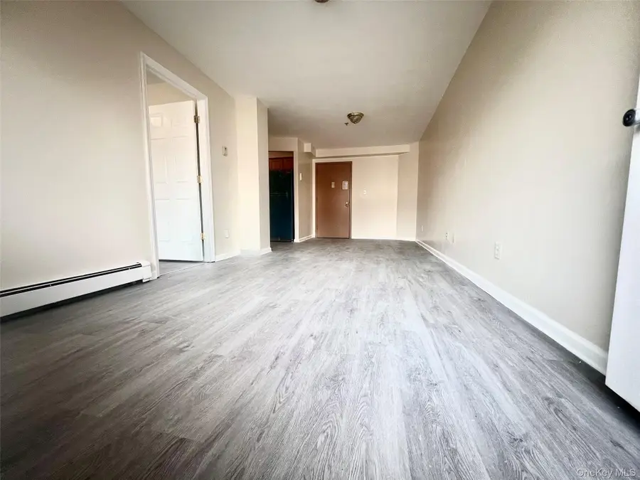 9421 Alstyne Avenue #2D, Elmhurst, NY 11373 - Image #2