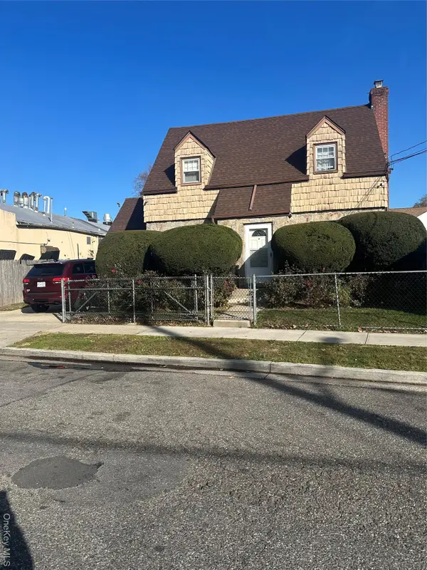 16 Hendrickson Avenue, Hempstead, NY 11550