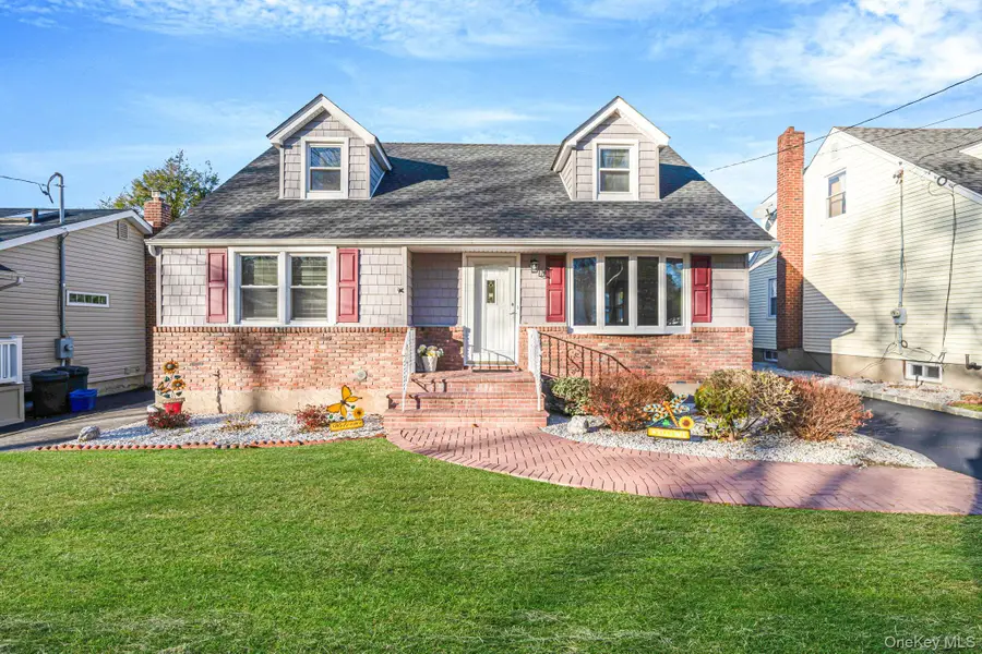 44 Clark Street, Huntington, NY 11743 - Image #3