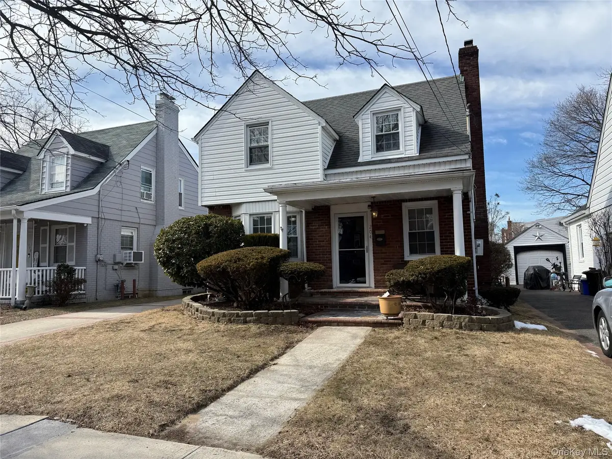 204 N Grove Street, Valley Stream, NY 11580 - Image #1
