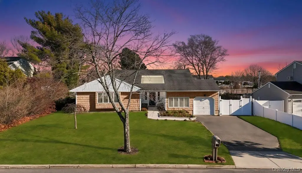 15 Drake Avenue, Bellport, NY 11713 - Image #1