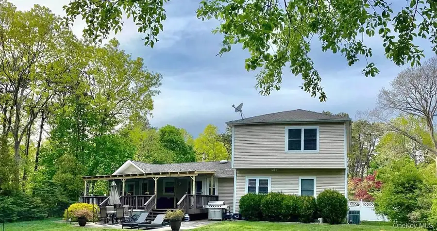 142 Southaven Avenue, Medford, NY 11763 - Image #2