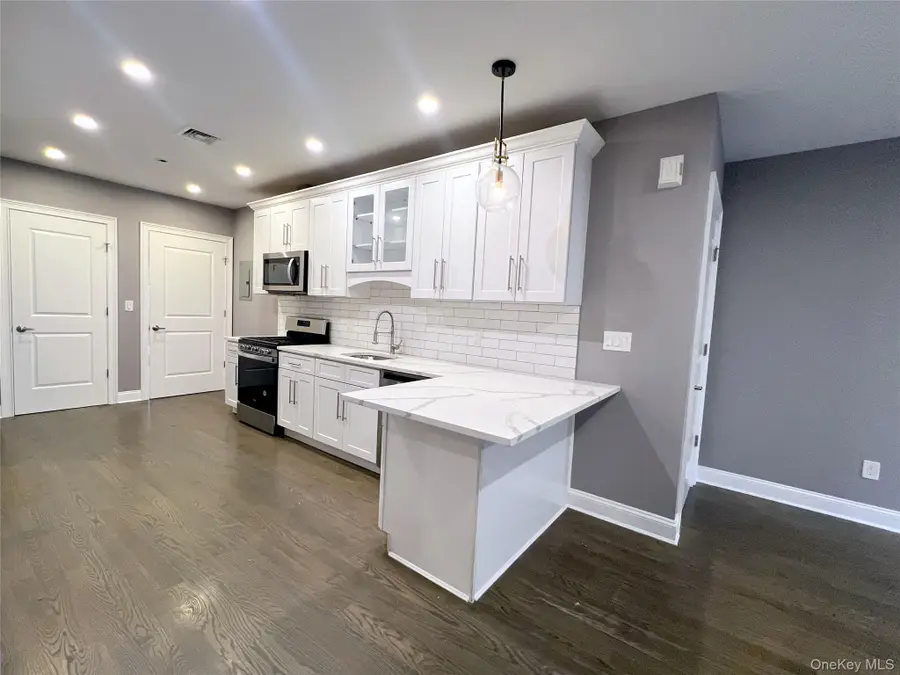 6802 Jay Avenue, Maspeth, NY 11378 - Image #3