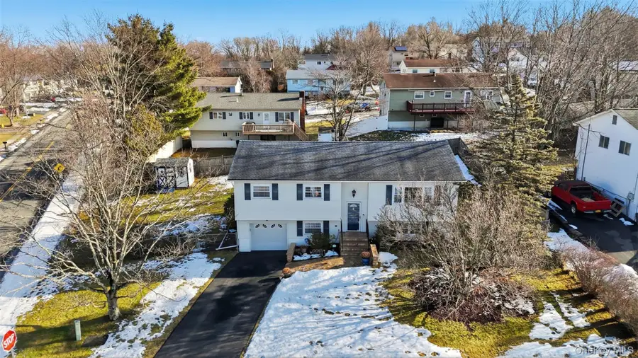 1 Weather Vane Way, Middletown, NY 10940 - Image #3