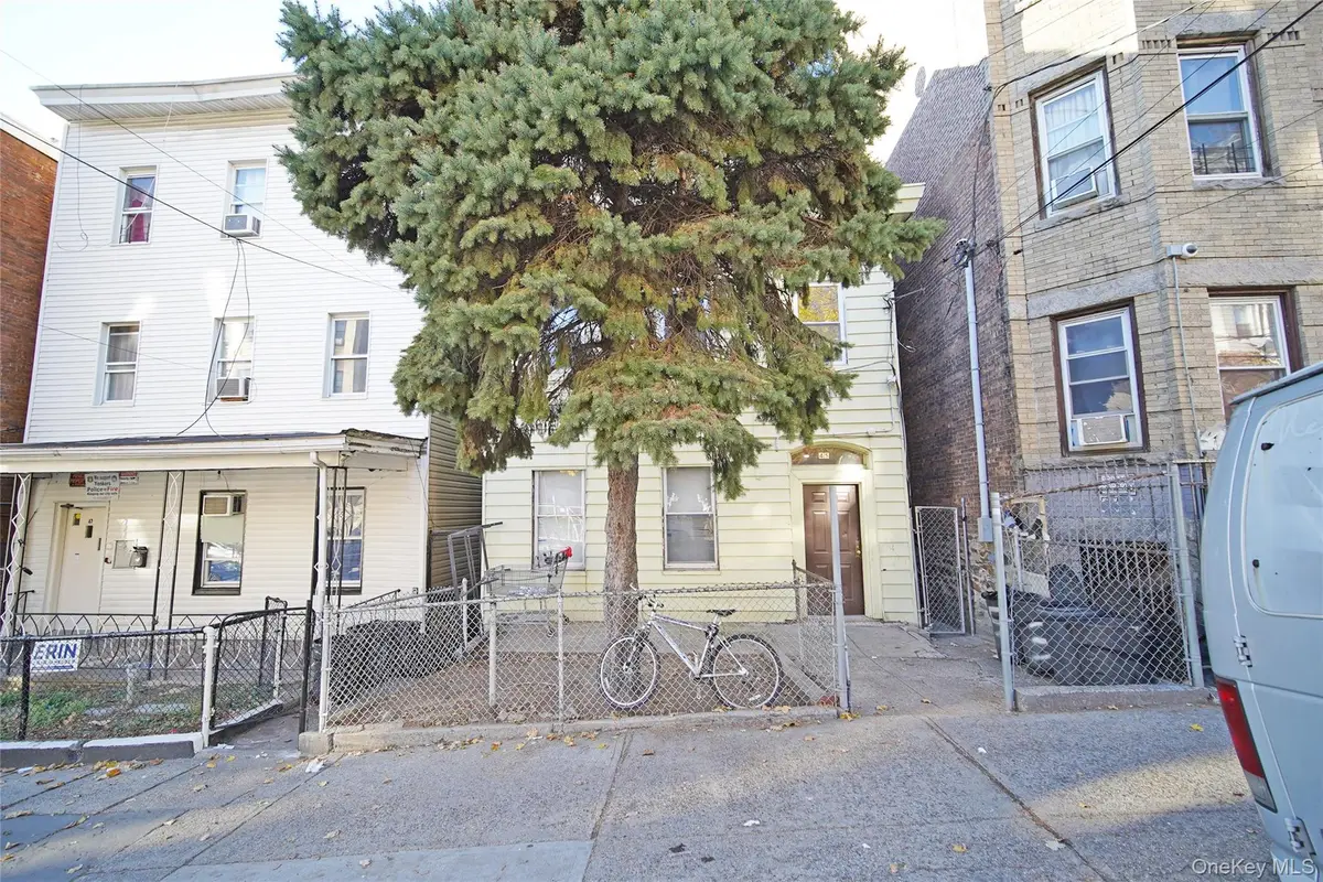 45 Linden St, Yonkers, NY 10701 - Image #1