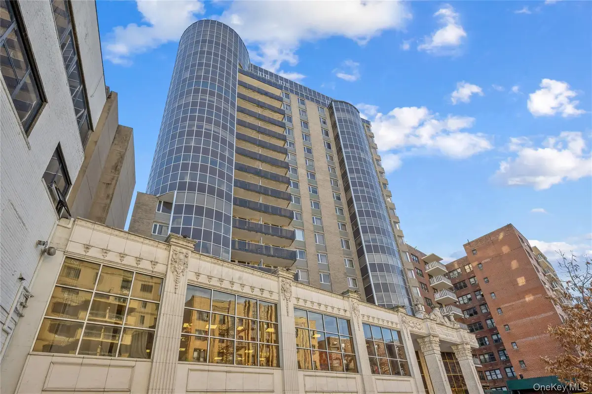 13338 Sanford Avenue #6C, Flushing, NY 11355 - Image #1