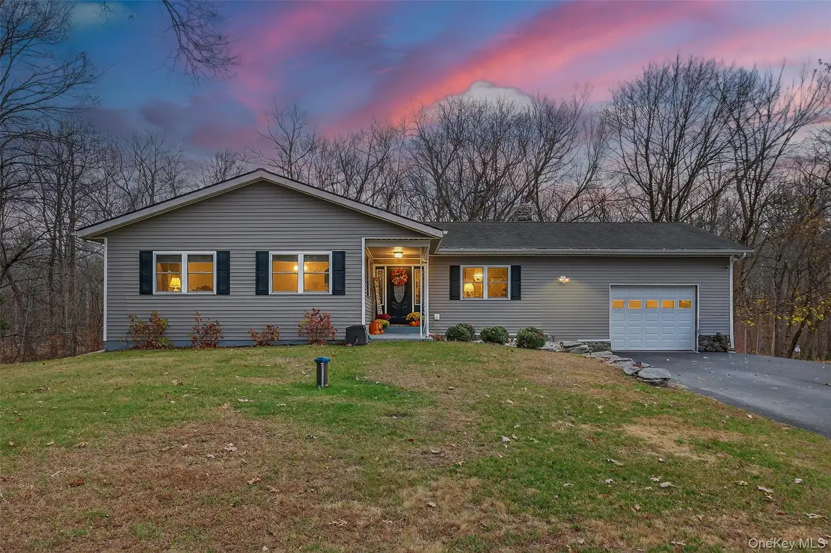 8 Ridge Road, Wallkill, NY 12589 - Image #1