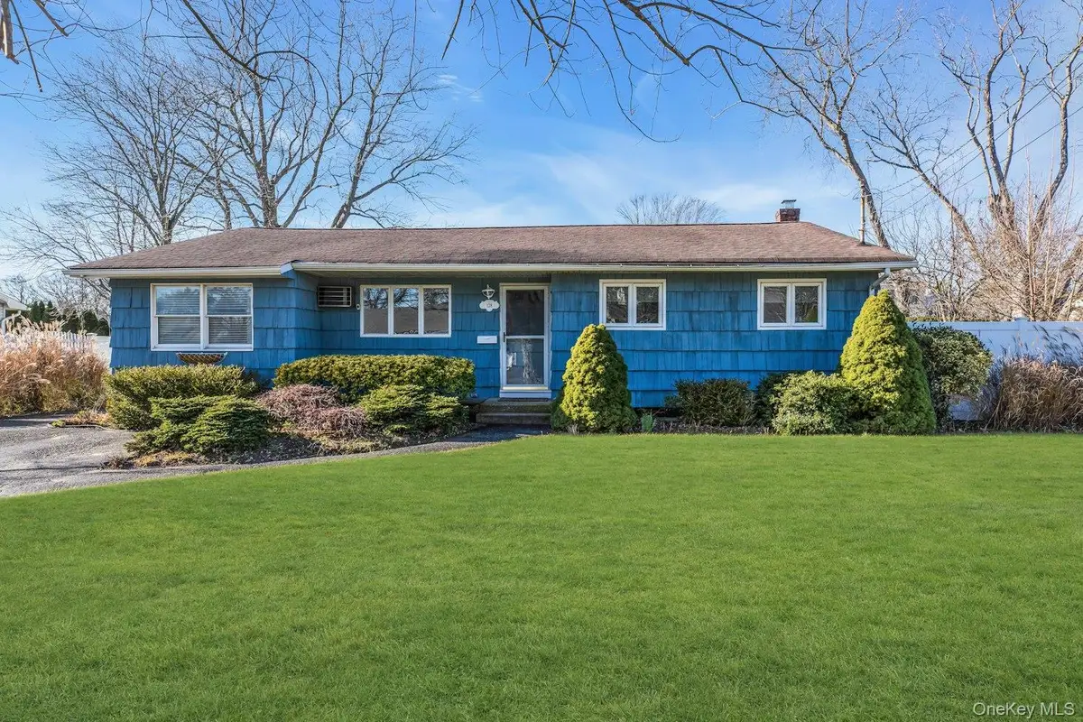128 Wyandanch Road, Sayville, NY 11782 - #1
