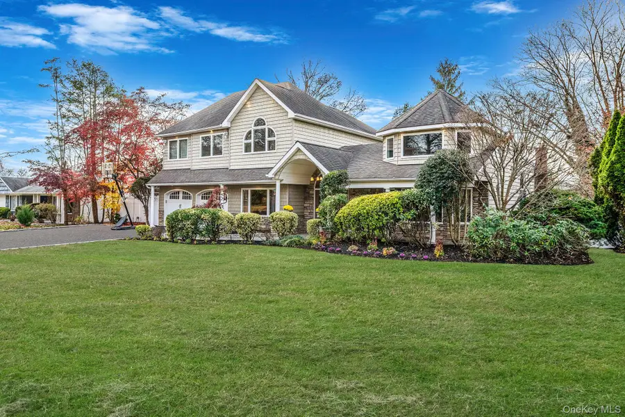 310 Terry Road, Smithtown, NY 11787 - Image #2