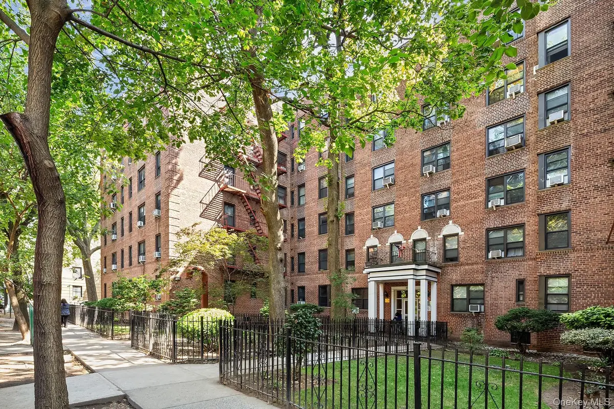 88-10 34th Avenue #1 H, Jackson Heights, NY 11372 - Image #1