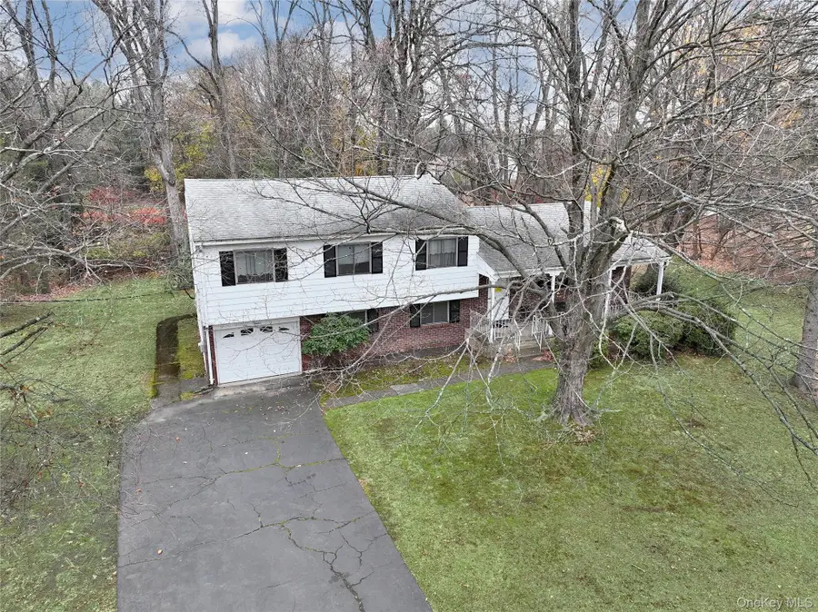 12 Cloverdale Lane, Monsey, NY 10952 - Image #2