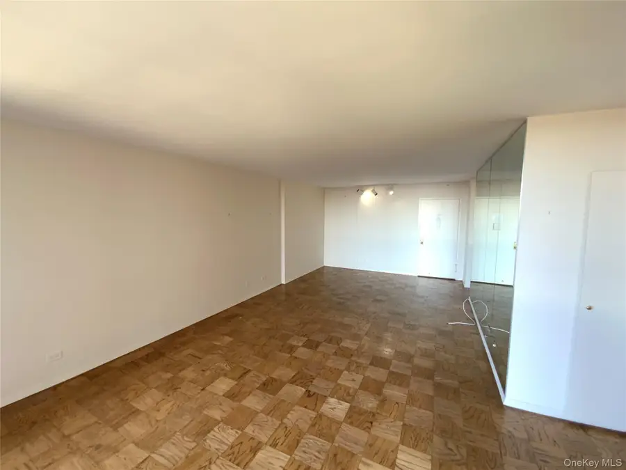 27010 Grand Central Parkway #16S, Queens, NY 11005 - Image #3