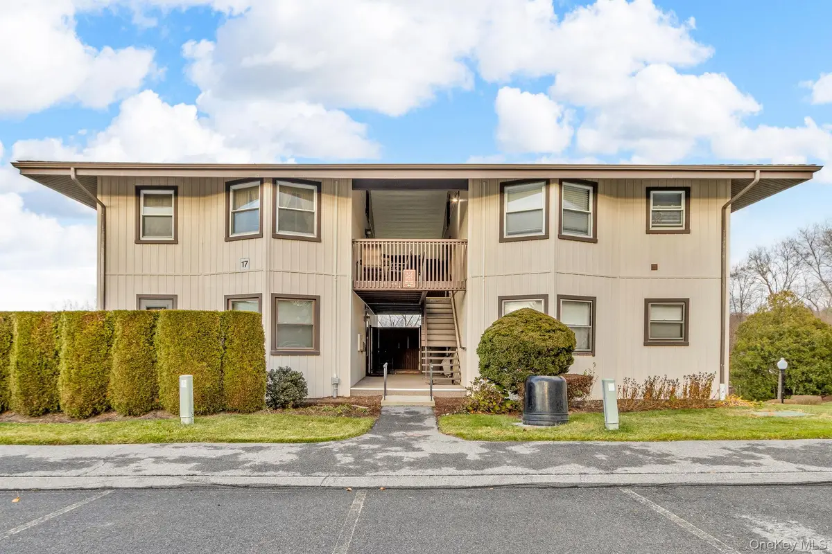 17 Hastings #B, Yorktown Heights, NY 10598 - Image #1