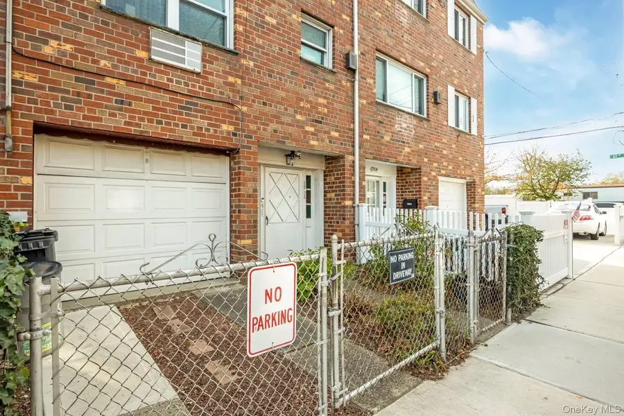 69-06 66 Road, Middle Village, NY 11379 - Image #2