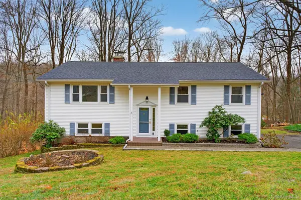 1159 Winding Court, Mohegan Lake, NY 10547