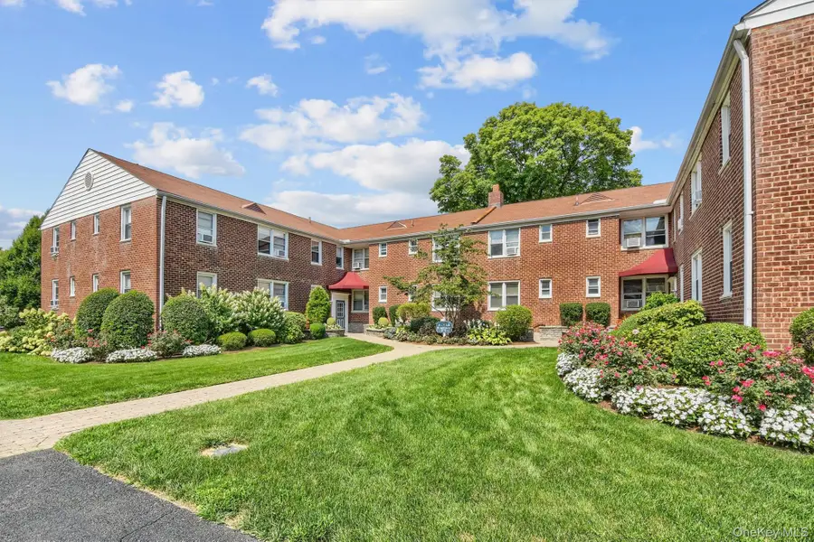 6 Bryant Crescent #1H, White Plains, NY 10605 - Image #2