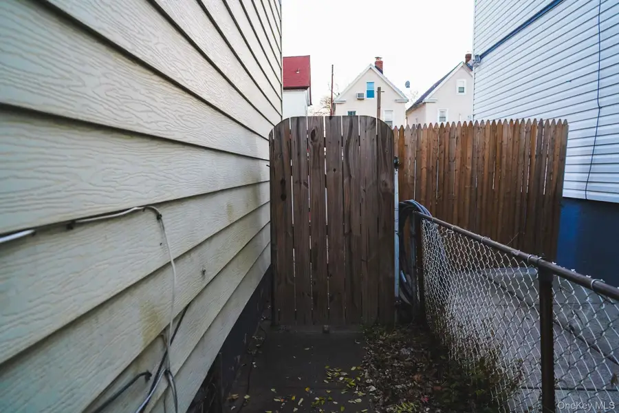 80-60 90 Avenue, Woodhaven, NY 11421 - Image #3